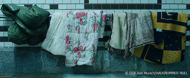 DOK fest Munich : Filmstill "Hausnummer Null", trocknende Decken