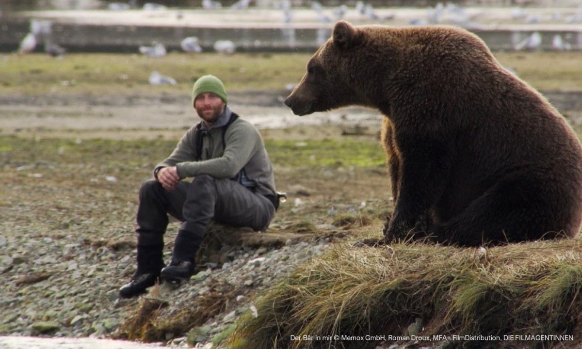 Filmstill zu "Der Baer in mir" by Roman Droux und Memox