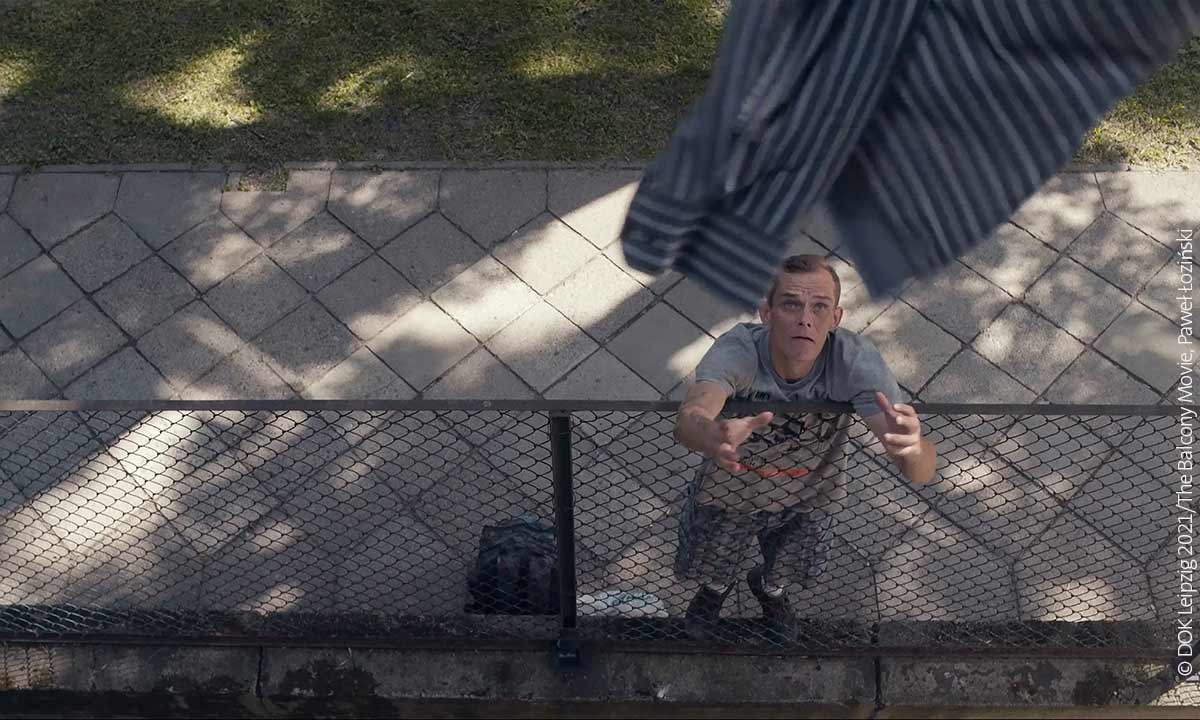 The Balcony Movie 5 c DOK Leipzig 2021 The Balcony Movie Pavel Lozinksi