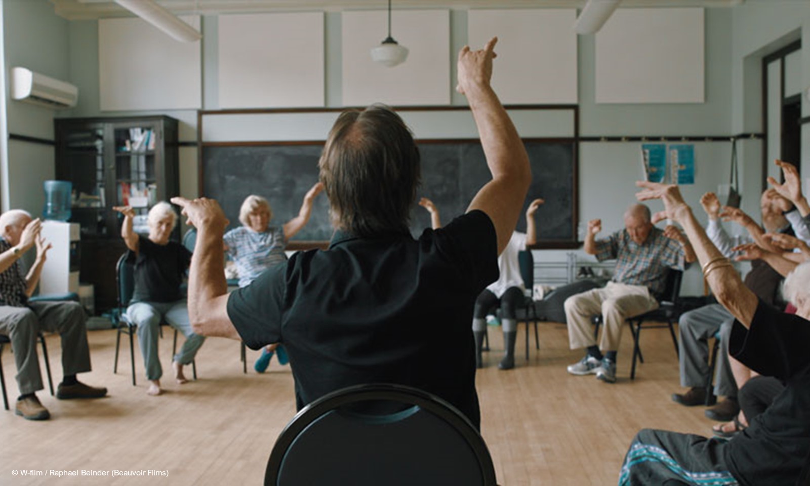 12 wfilm diekunstderstille pressebild by W film Raphael Beinder Beauvoir Films