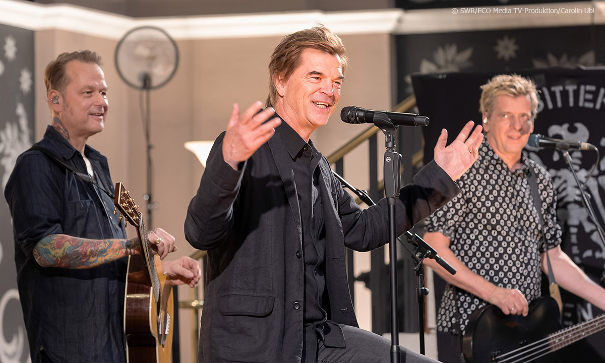 Die Toten Hosen spielen ein Konzert in einer Kirche (Foto: SWR/ECO Media/Carolin Ubl)
