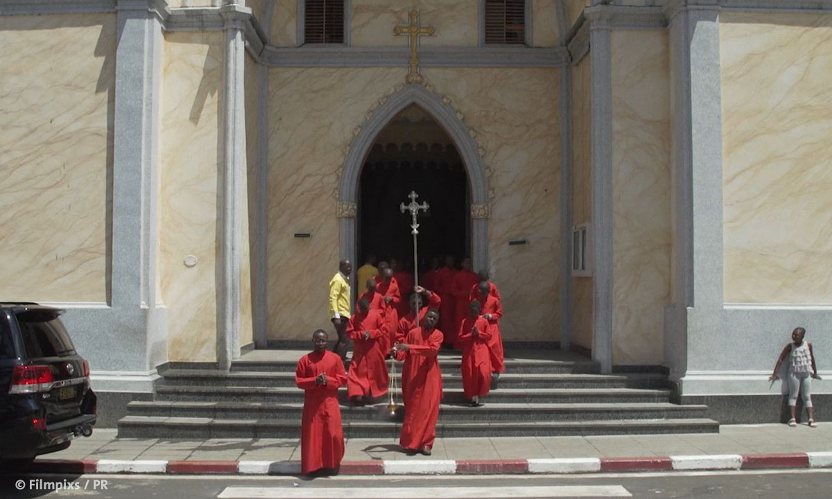 The writer from a country without bookstores 02 filmpixs pr