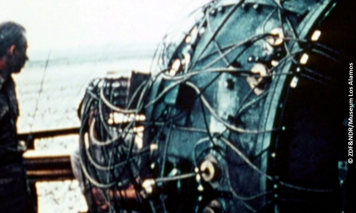 Warum_fiel_die_zweite_Bombe_3 76346-0-8_web.jpg