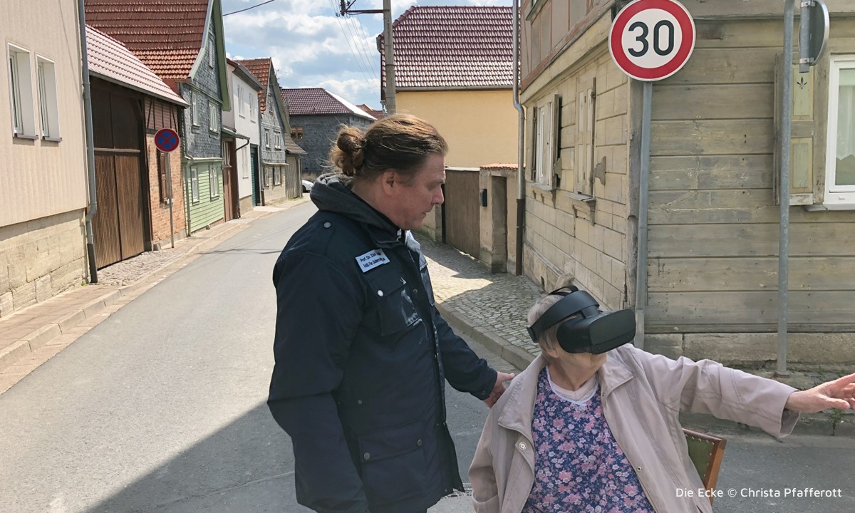 Die Ecke by Christa Pfafferott web 1200x720