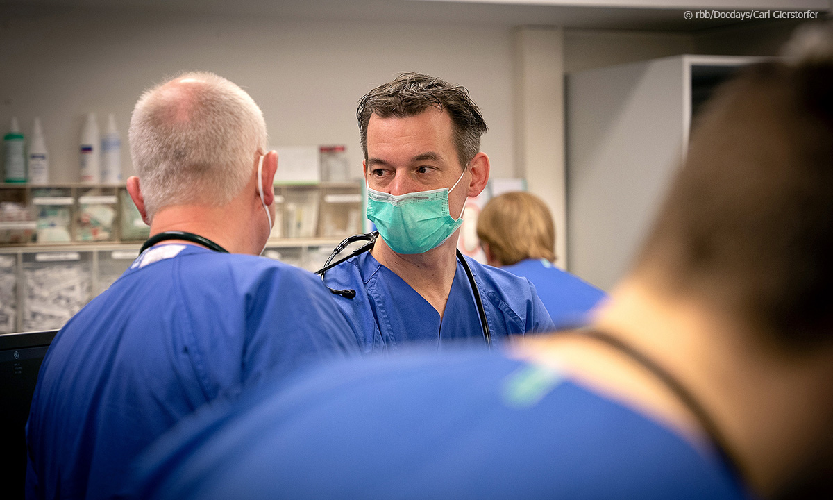 Charite intensiv by rbb docdays carlgierstorfer web