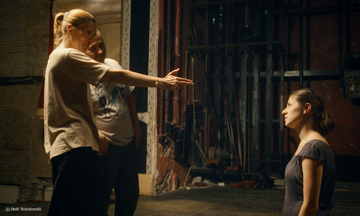 Hamlet Syndrom Still by Piotr Rosolowski web