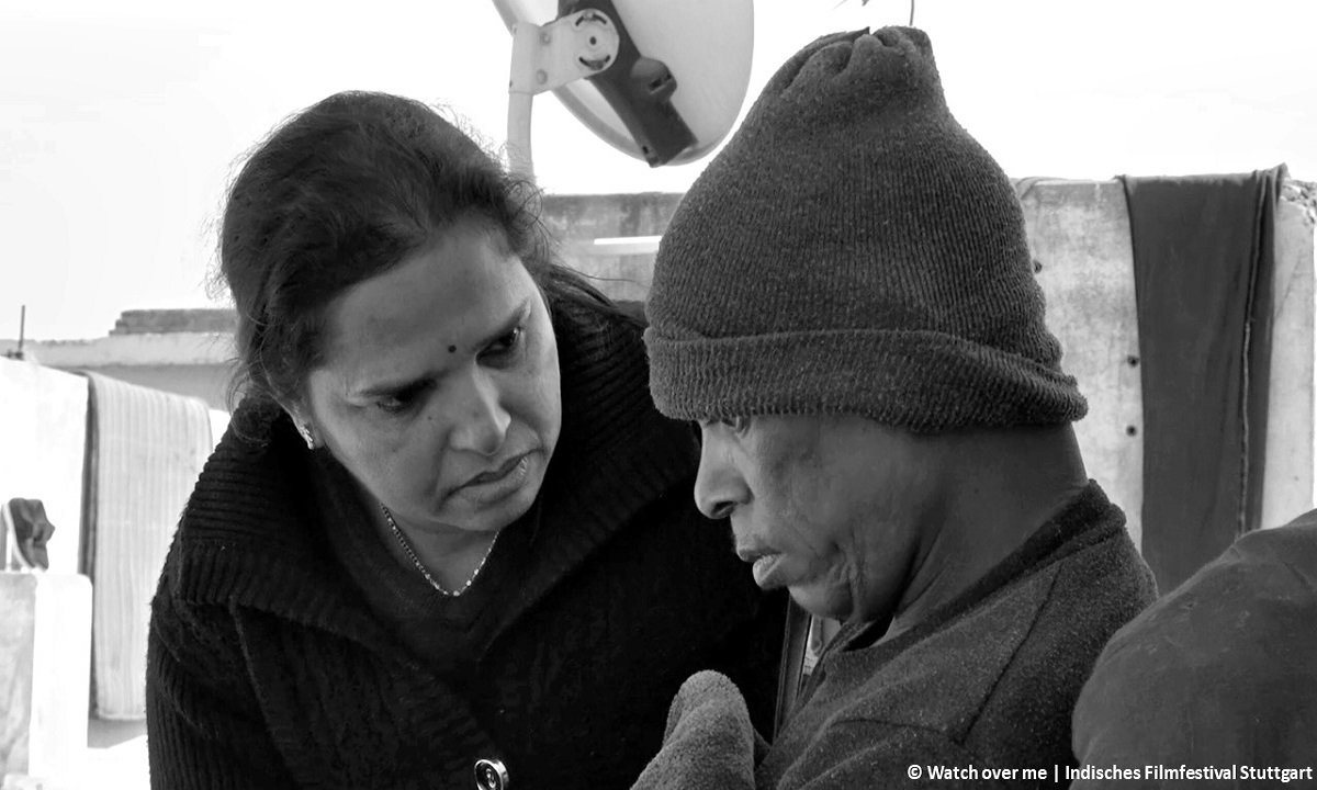 Palliativbetreuerin aus Delhi, Indien, in Dokumentarfilm "Watch over me" 
