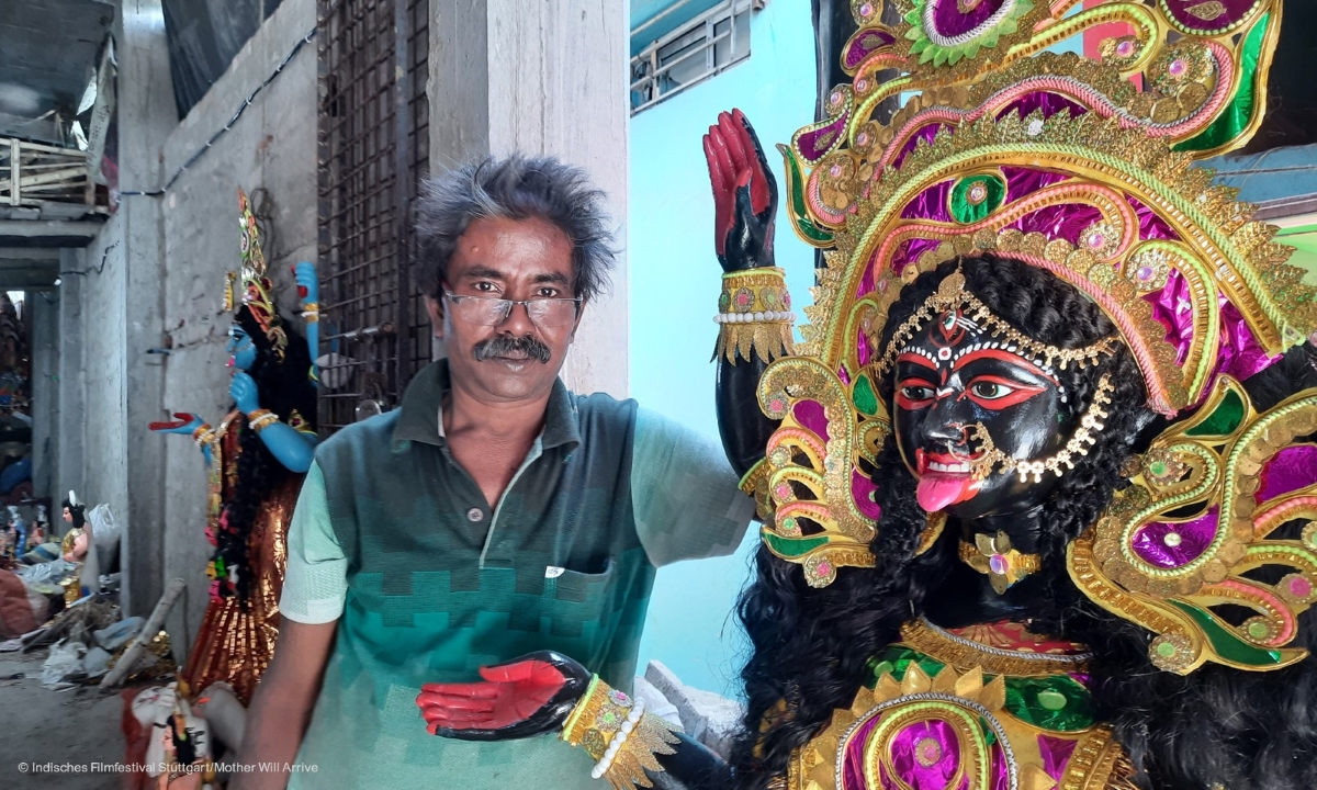 IndischesFilmfestival2022 Mother will Arrive web