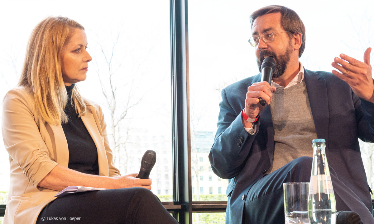 Roman Brodmann Kolloquium: Gespräch beim Panel "Medienfreiheit im Ausnahmezustand"; © Lukas von Loeper
