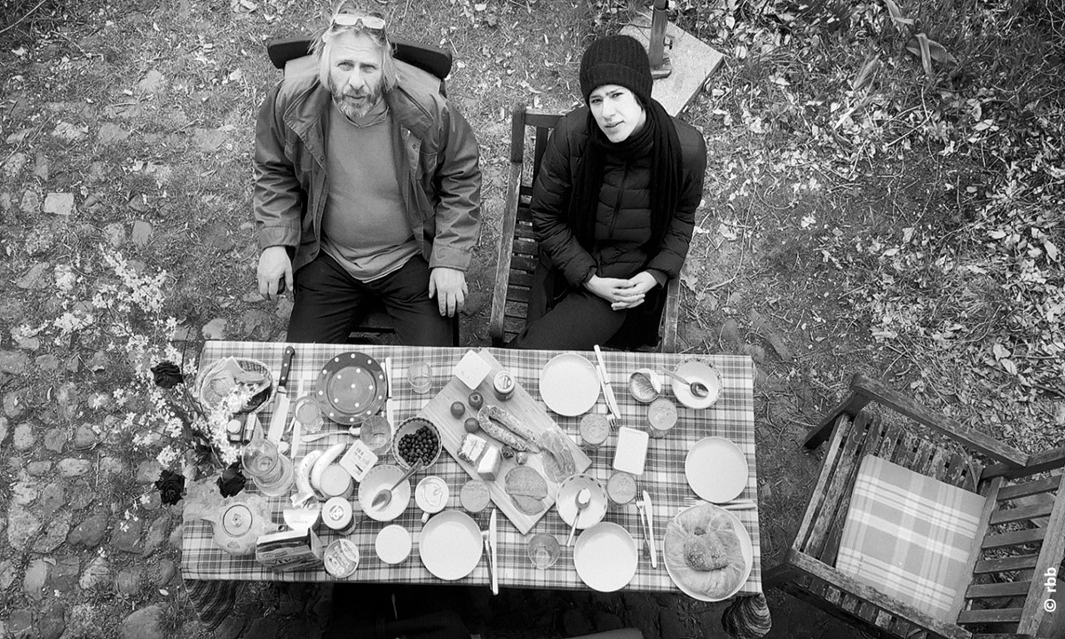 Annekatrin Hendel neuester Dokumentarfilm "Vertreibung ins Paradies" 