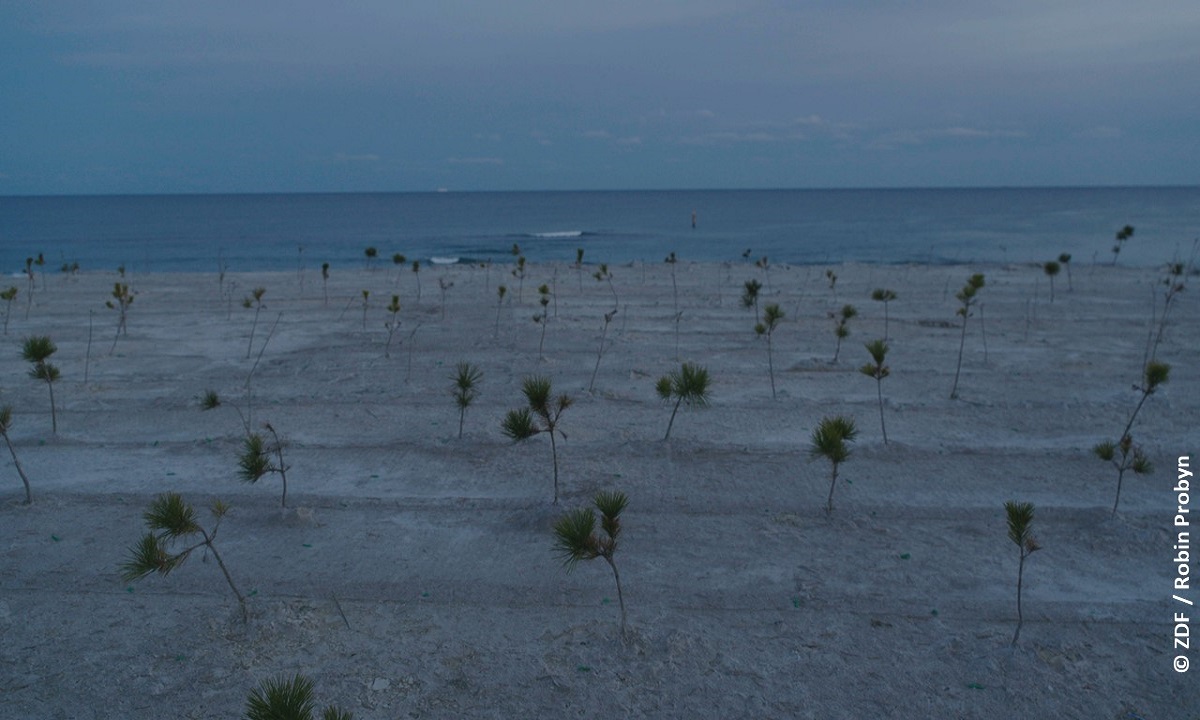 2021 Der ewige Gau ZDF Special Fukushima 2 c ZDF Robin Probyn web