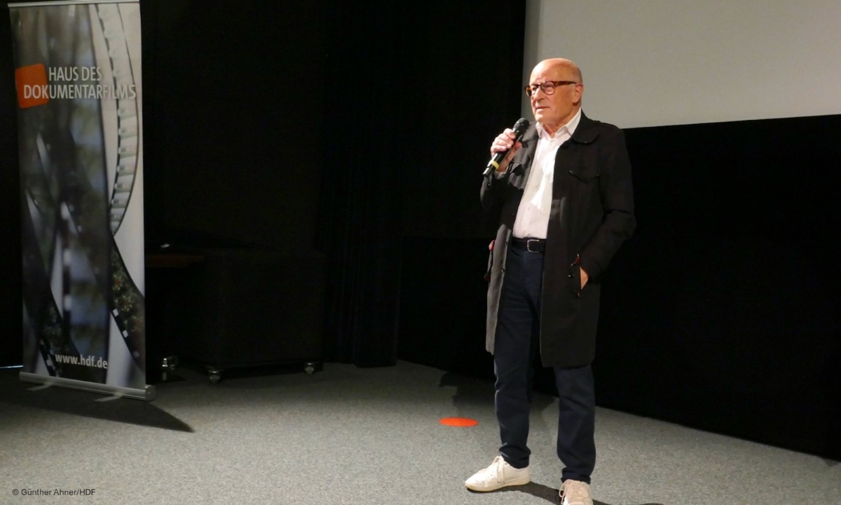 DerWaldmacher P1310693 c GntherAhner