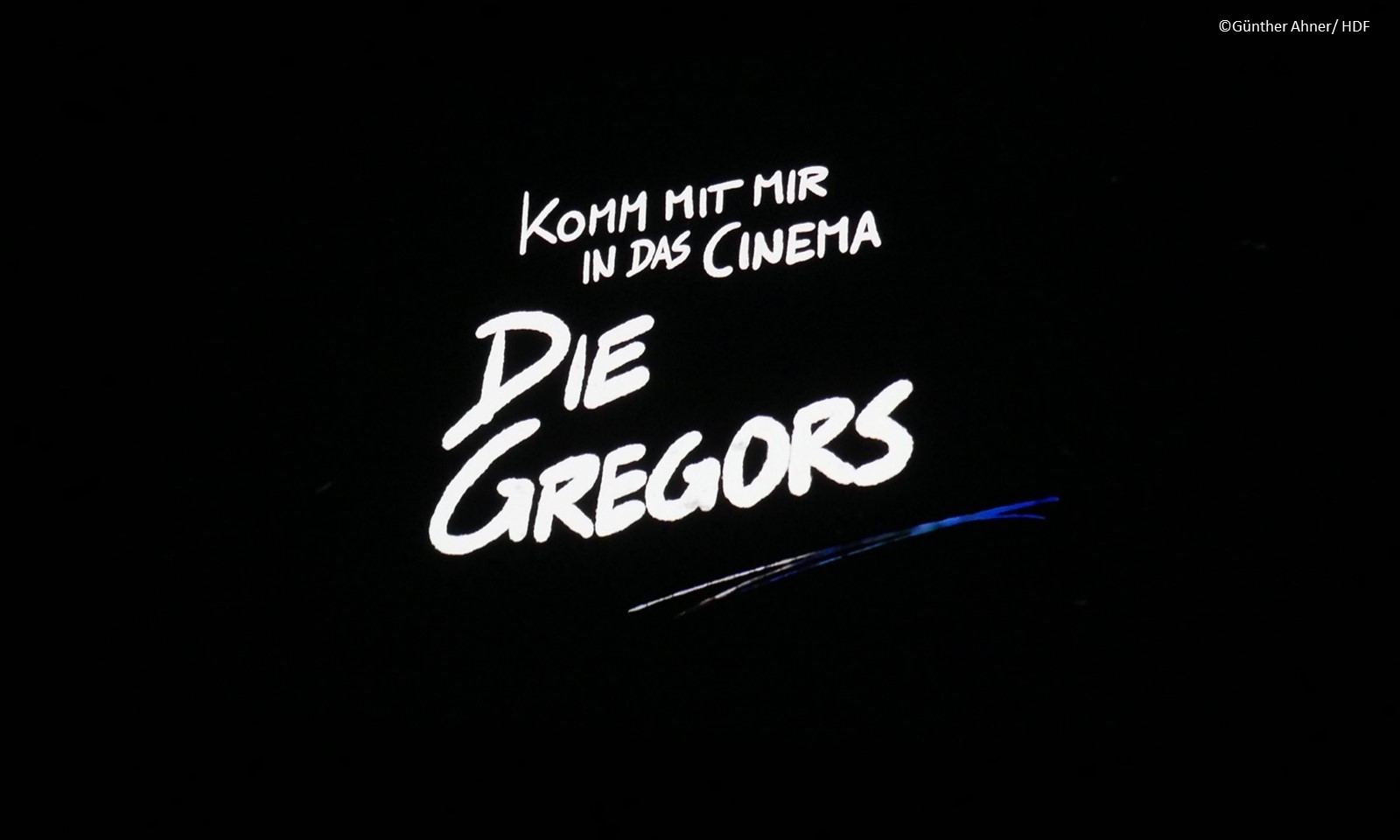 Schriftzug bearbeitet web