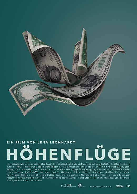 Filmplakat von Lena Leonhardts "Höhenflüge". Man sieht Geld, das in Form einer stilisierten Taube gefaltet ist.