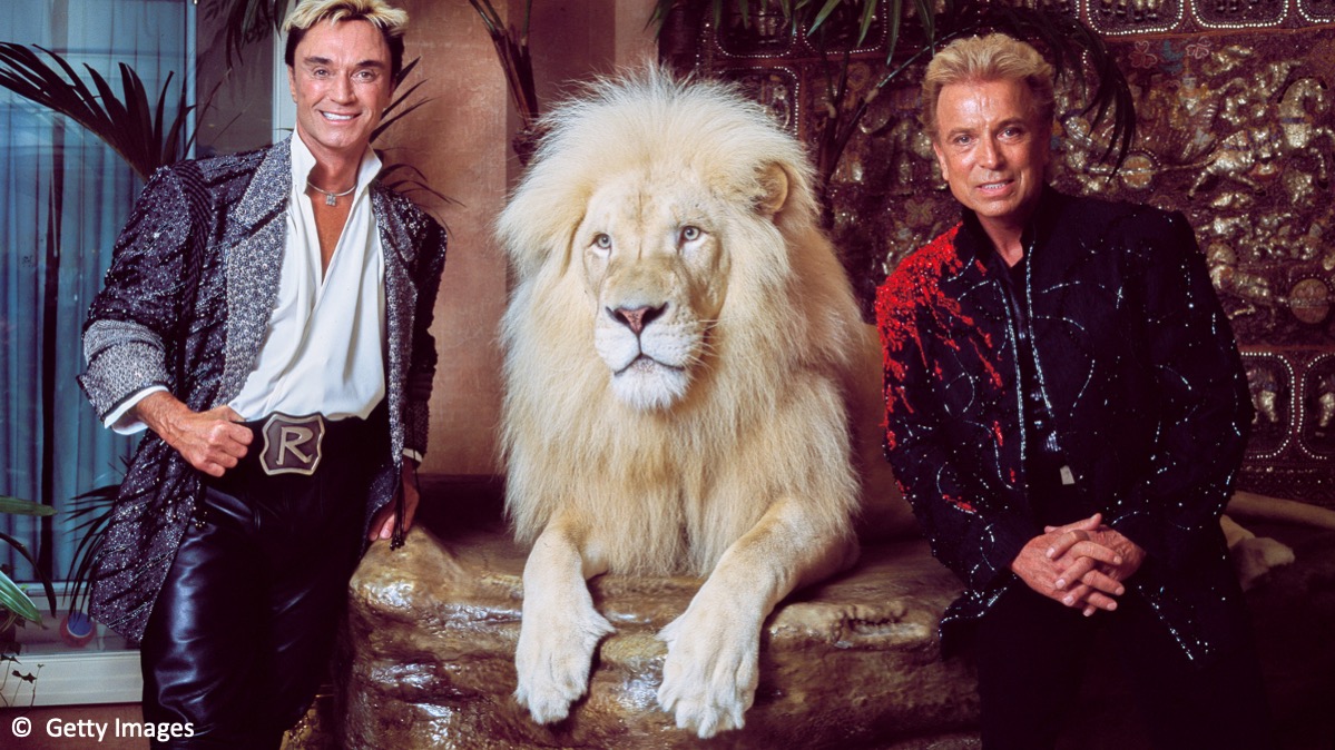 Die Magier Siegfried und Roy mit einem Tiger