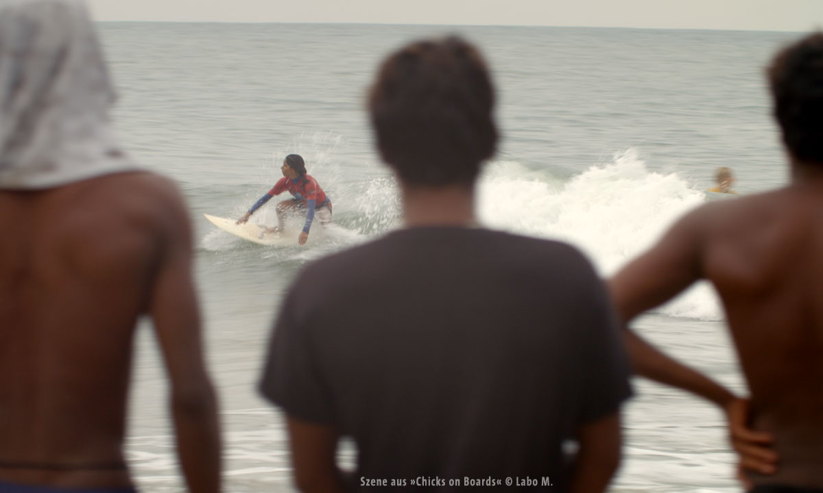 chicksonboards_3_1200px.jpg chicksonboards_3_1200px.jpg