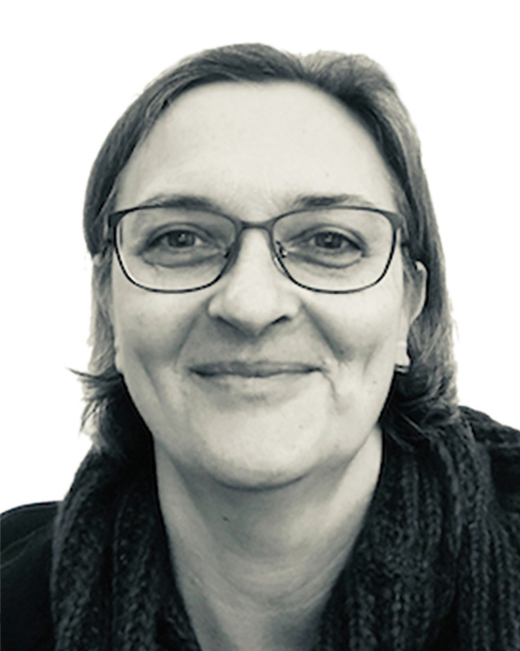 Monika Preischl Selfie by Monika Preischl web